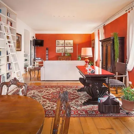 Apartment Casa Al Duomo-nel Cuore Storico Di Merano